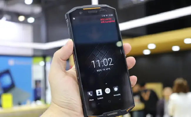 بررسی Doogee S70