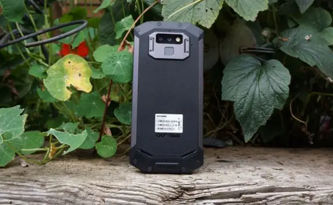 بررسی Doogee S70