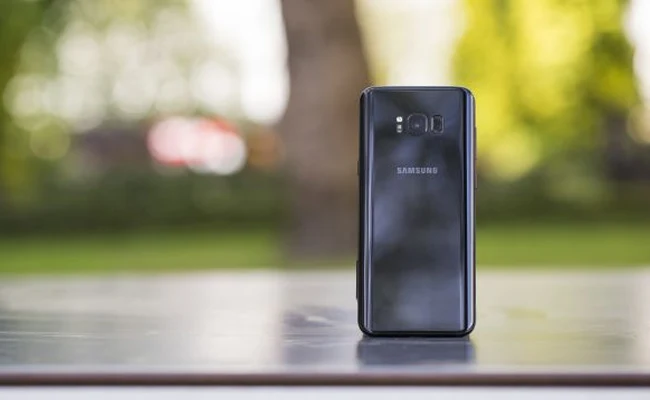 بررسی گلکسی اس 8 پلاس سامسونگ بررسی گلکسی اس 8 پلاس سامسونگ