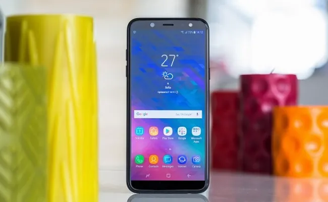 صفحه نمایش گلکسی A6 صفحه نمایش گلکسی A6