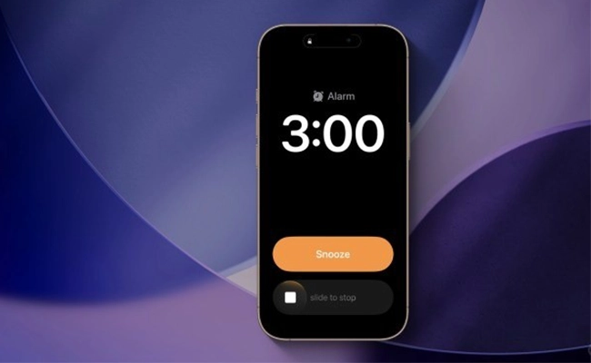 تصویر طراحی جدید آلارم در نمایشگر گوشی آیفون