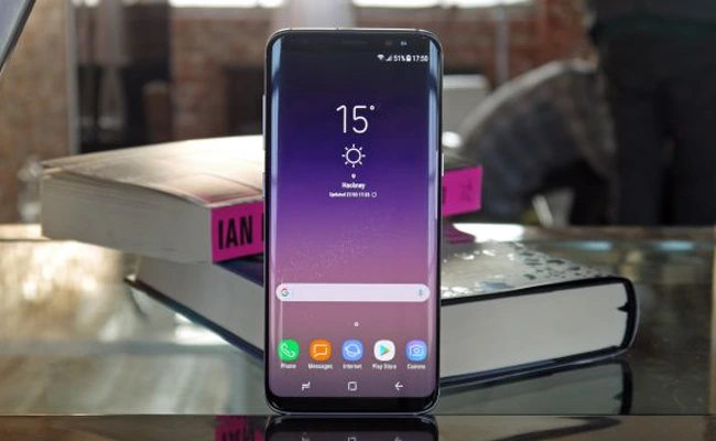 بررسی گلکسی اس 8 سامسونگ