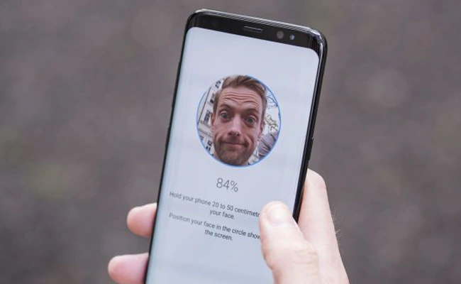 بررسی گلکسی اس 8 سامسونگ