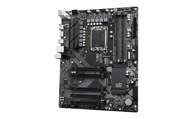 مادربرد گیگابایت B760 DS3H D4 &ndash; نمای سمت چپ