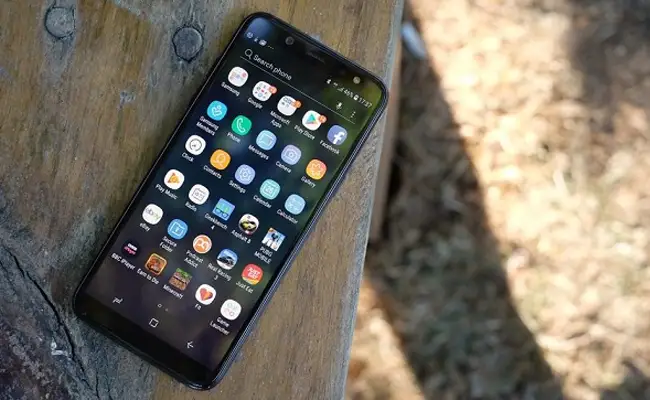 مقایسه گلکسی A6 با A8