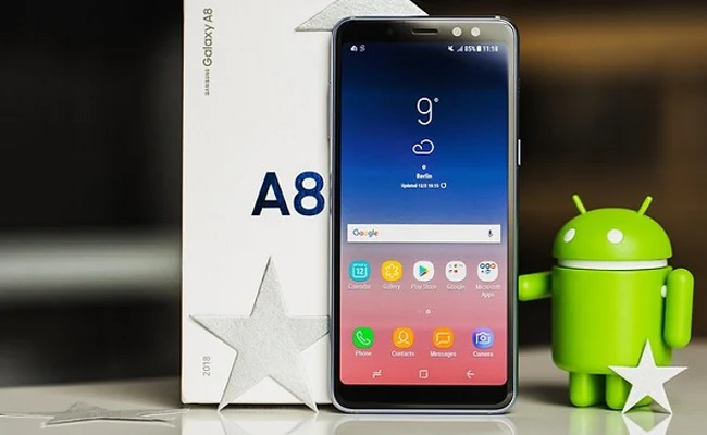 مقایسه گلکسی A6 با A8