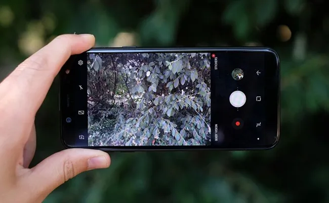 مقایسه گلکسی A6 با A8