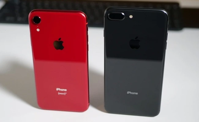 مقایسه آیفون XR