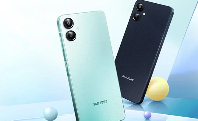  تصویر خلاقانه از گوشی سامسونگ Galaxy A07 با نمایی زیبا و جذاب در پس&zwnj;زمینه طراحی&zwnj;شده