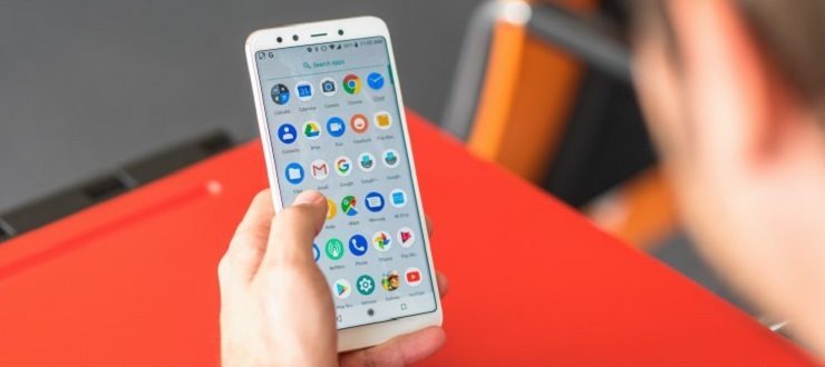 بررسی Mi A2 شیائومی (Xiaomi Mi A2): میان رده‌ای با رم 6/4 گیگابایتی